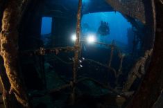 436343